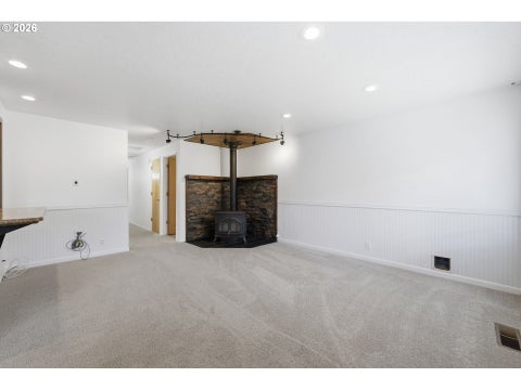 Tiny photo for 515 Pine Ct, Creswell, OR 97426 (MLS # 762526058)