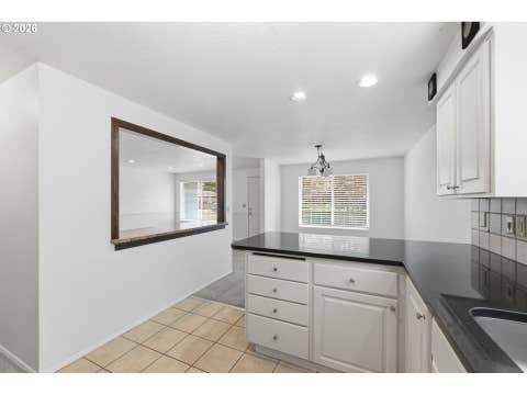 Tiny photo for 515 Pine Ct, Creswell, OR 97426 (MLS # 762526058)