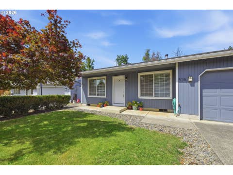 Tiny photo for 515 Pine Ct, Creswell, OR 97426 (MLS # 762526058)