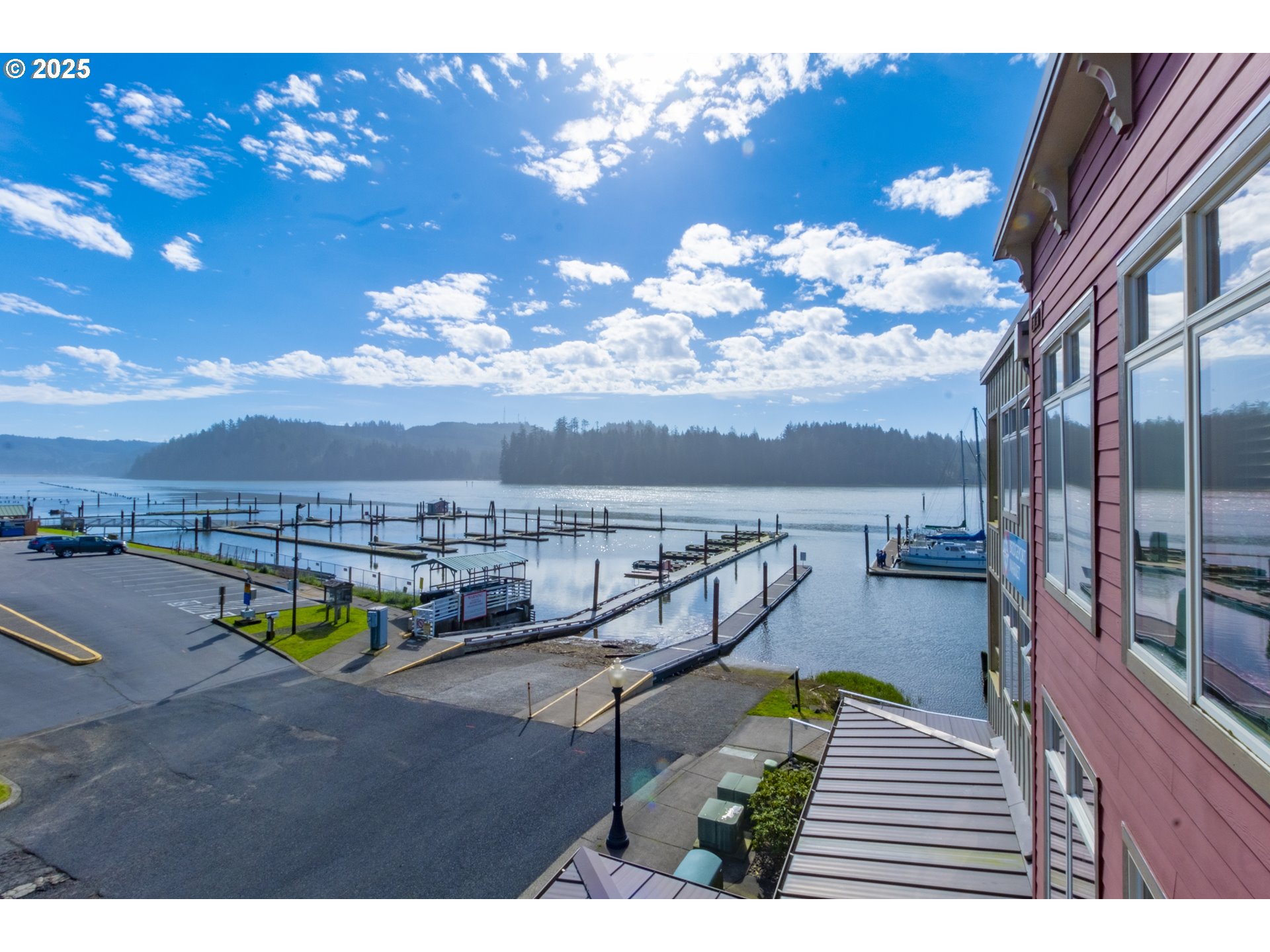 75 HARBOR ST 304