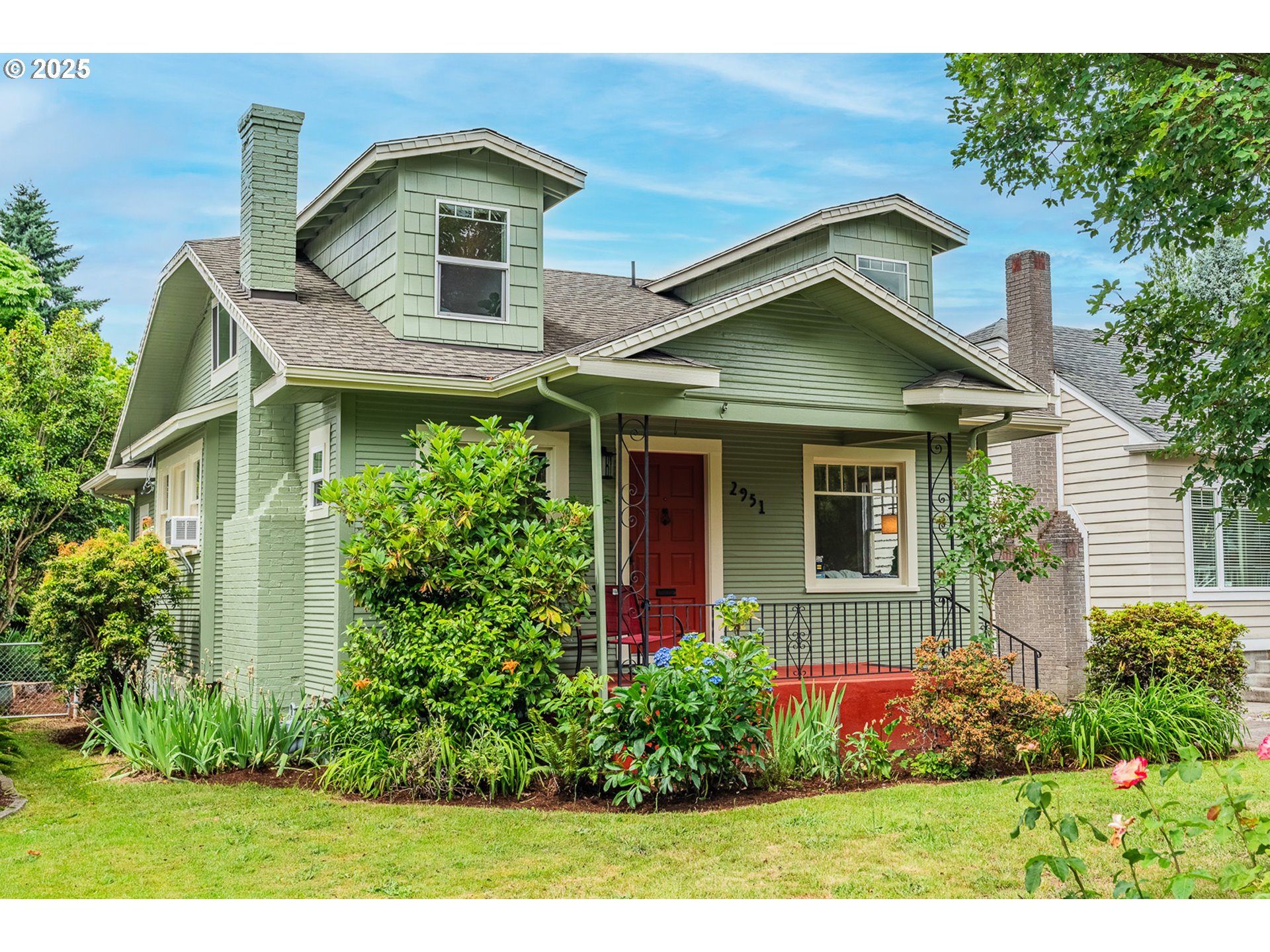 2951 NE 35TH AVE