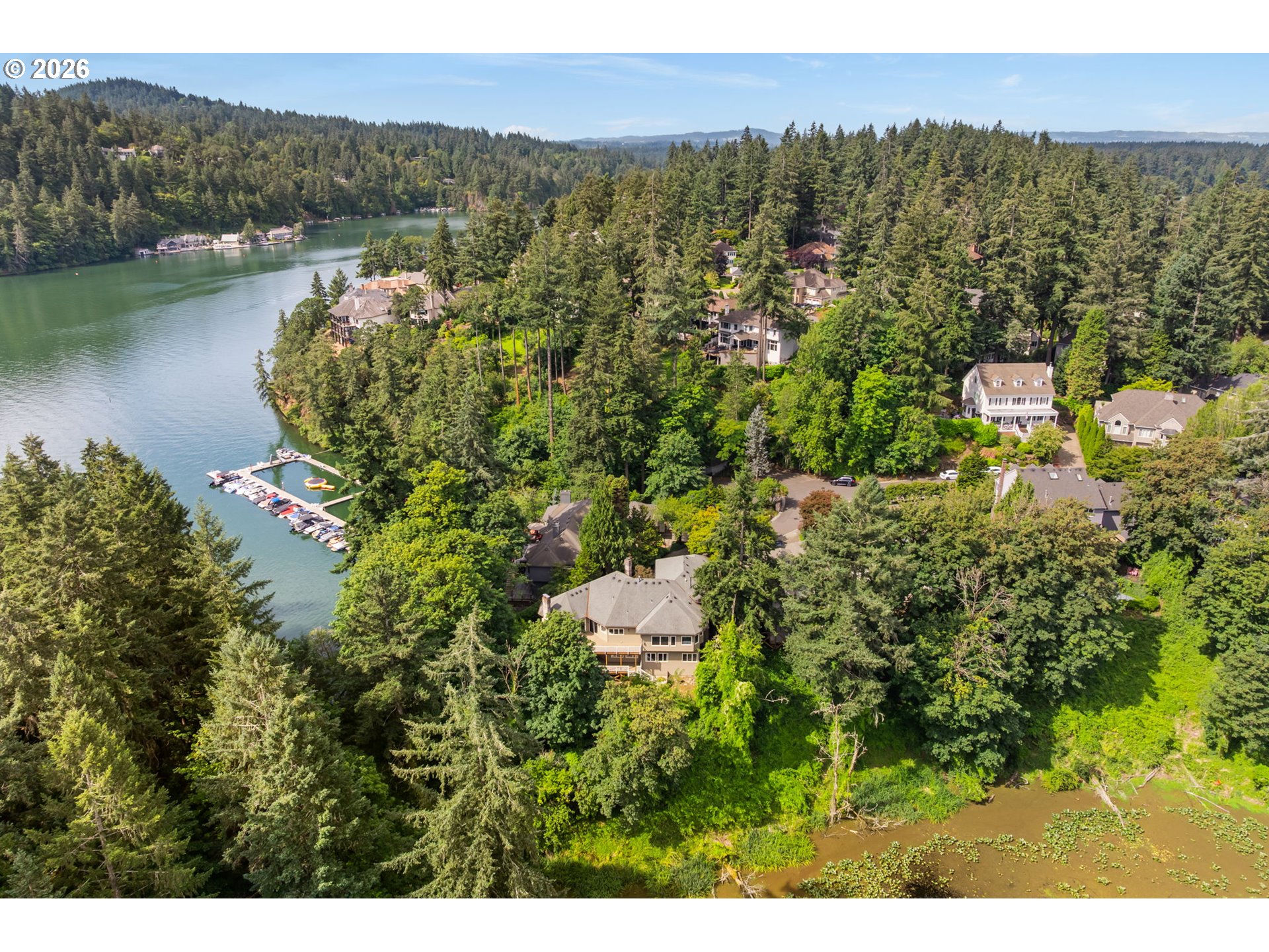 1563 BAY VIEW LN
