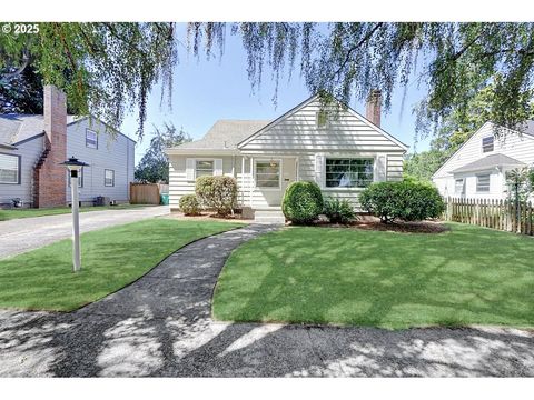 7067 N UNIVERSITY AVE Portland OR 97203