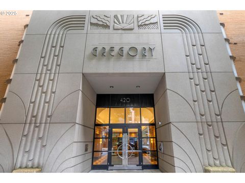 420 NW 11TH AVE 503 Portland OR 97209