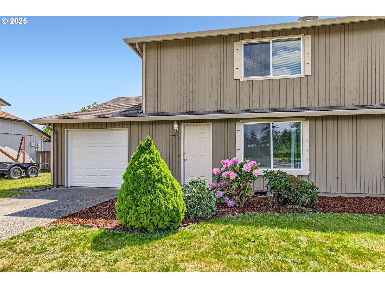 1711 SE BLAIRMONT DR
