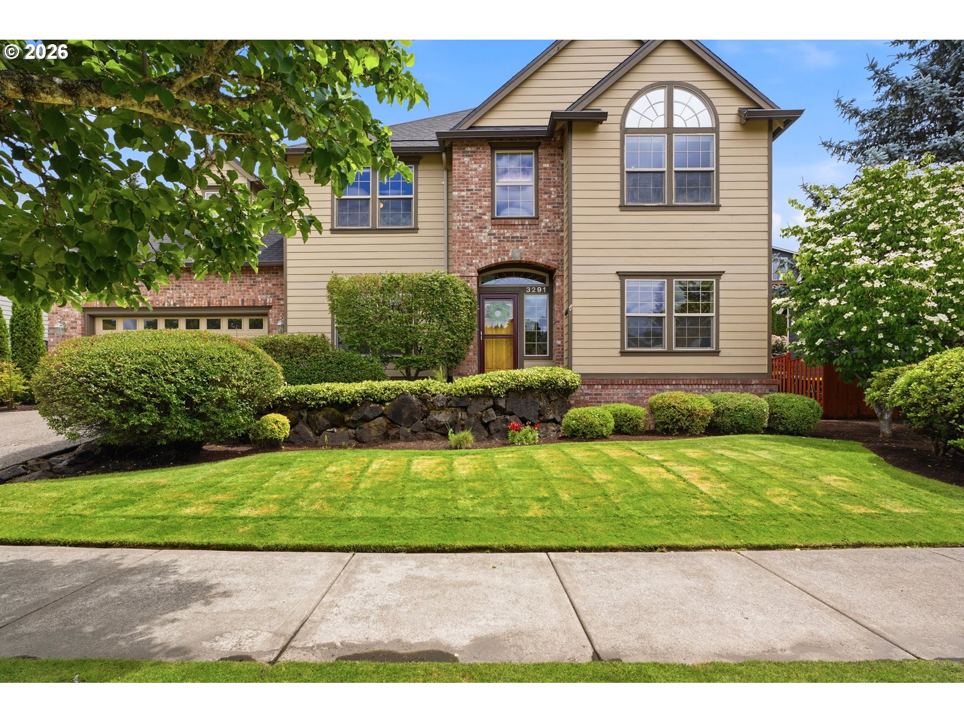 3291 RIDGE POINTE DR