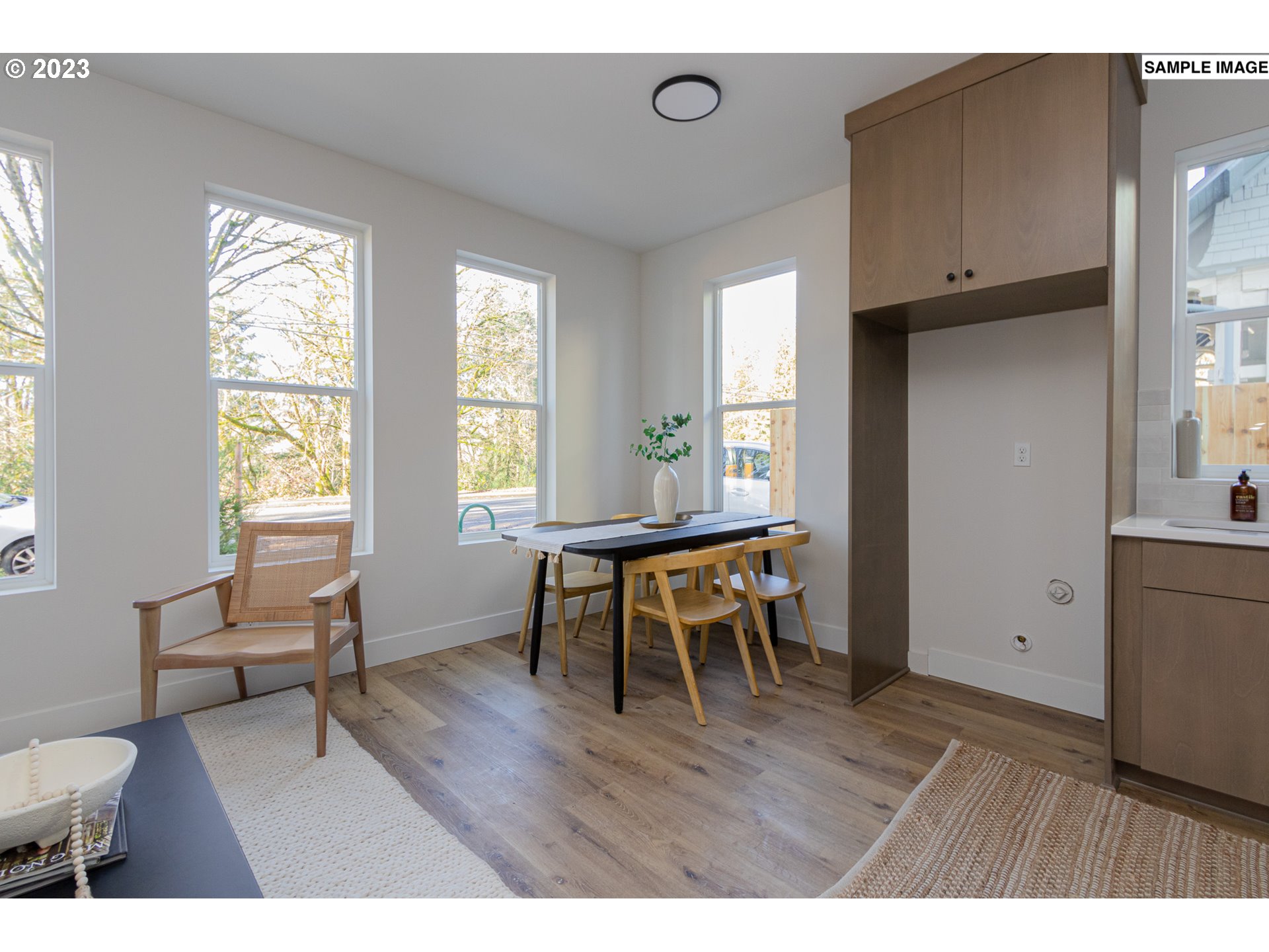 5332 SE Milwaukie AVE 3