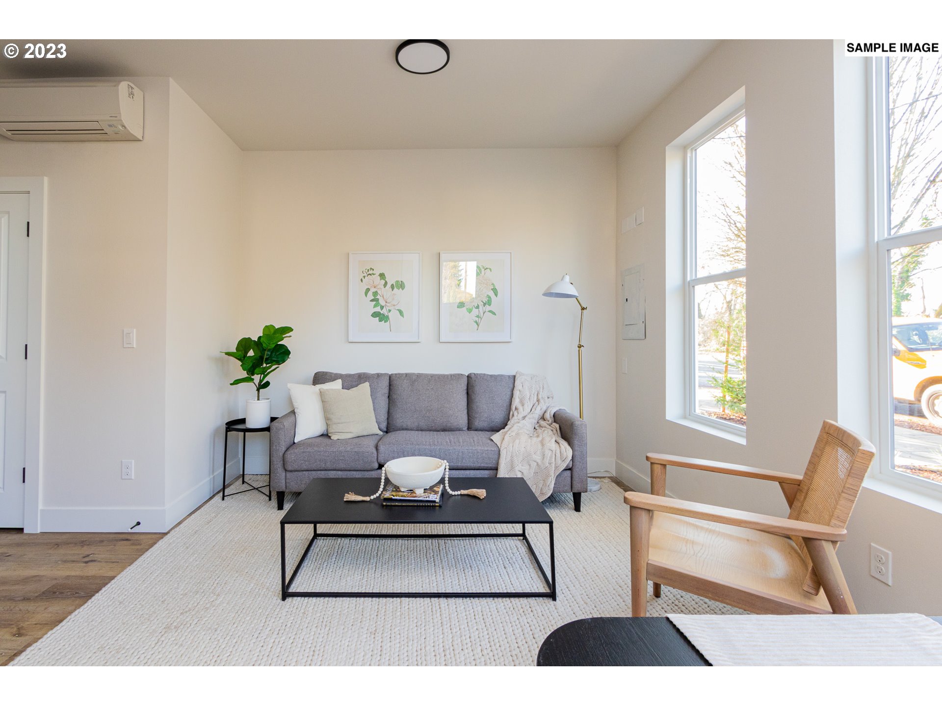 5332 SE Milwaukie AVE 3