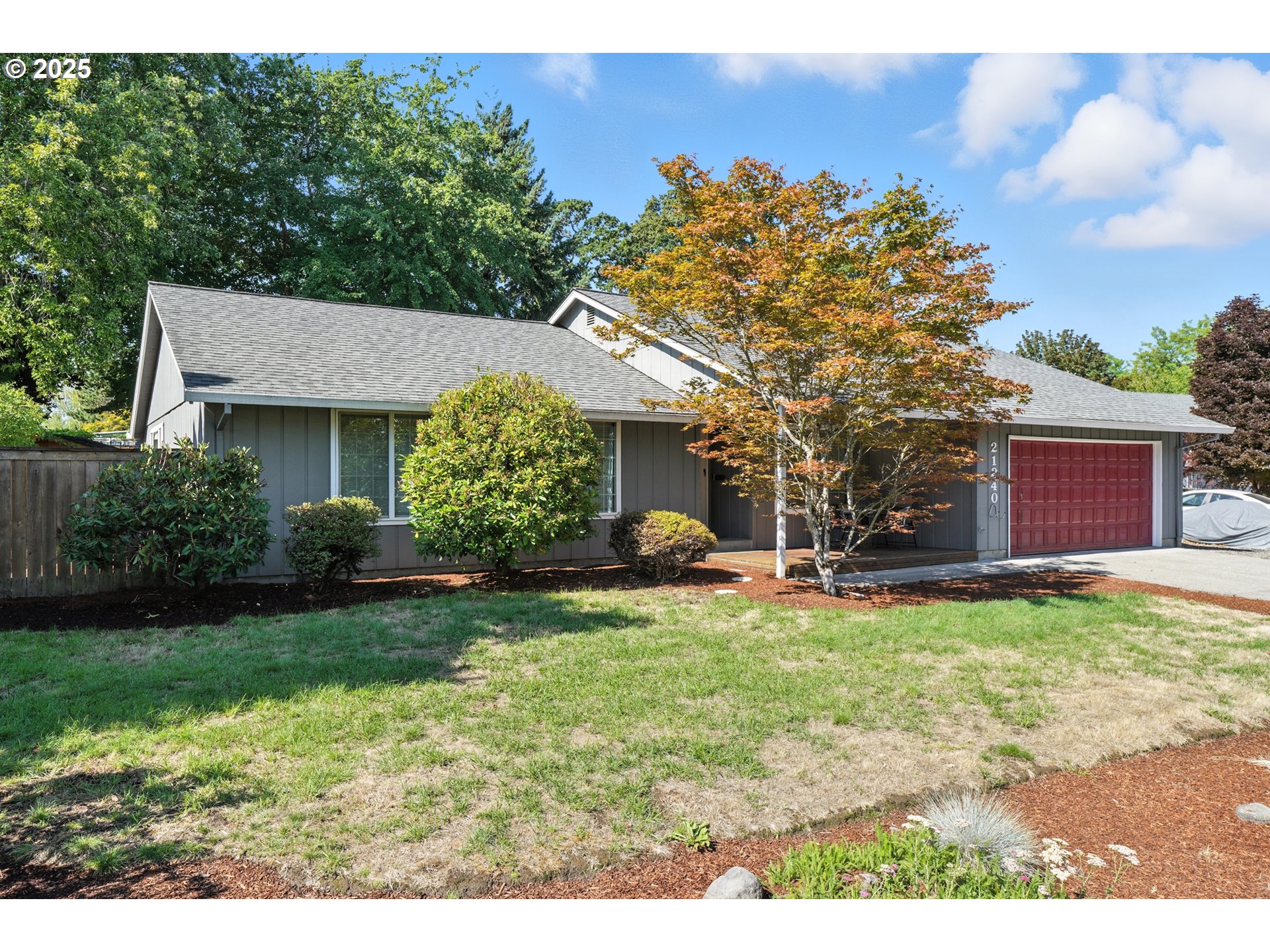 21240 SW LENORE CT