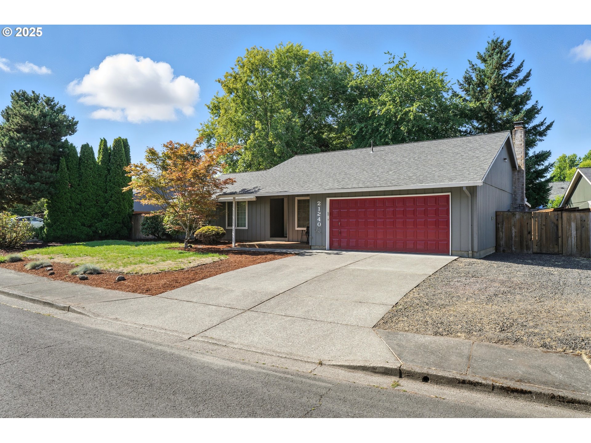 21240 SW LENORE CT