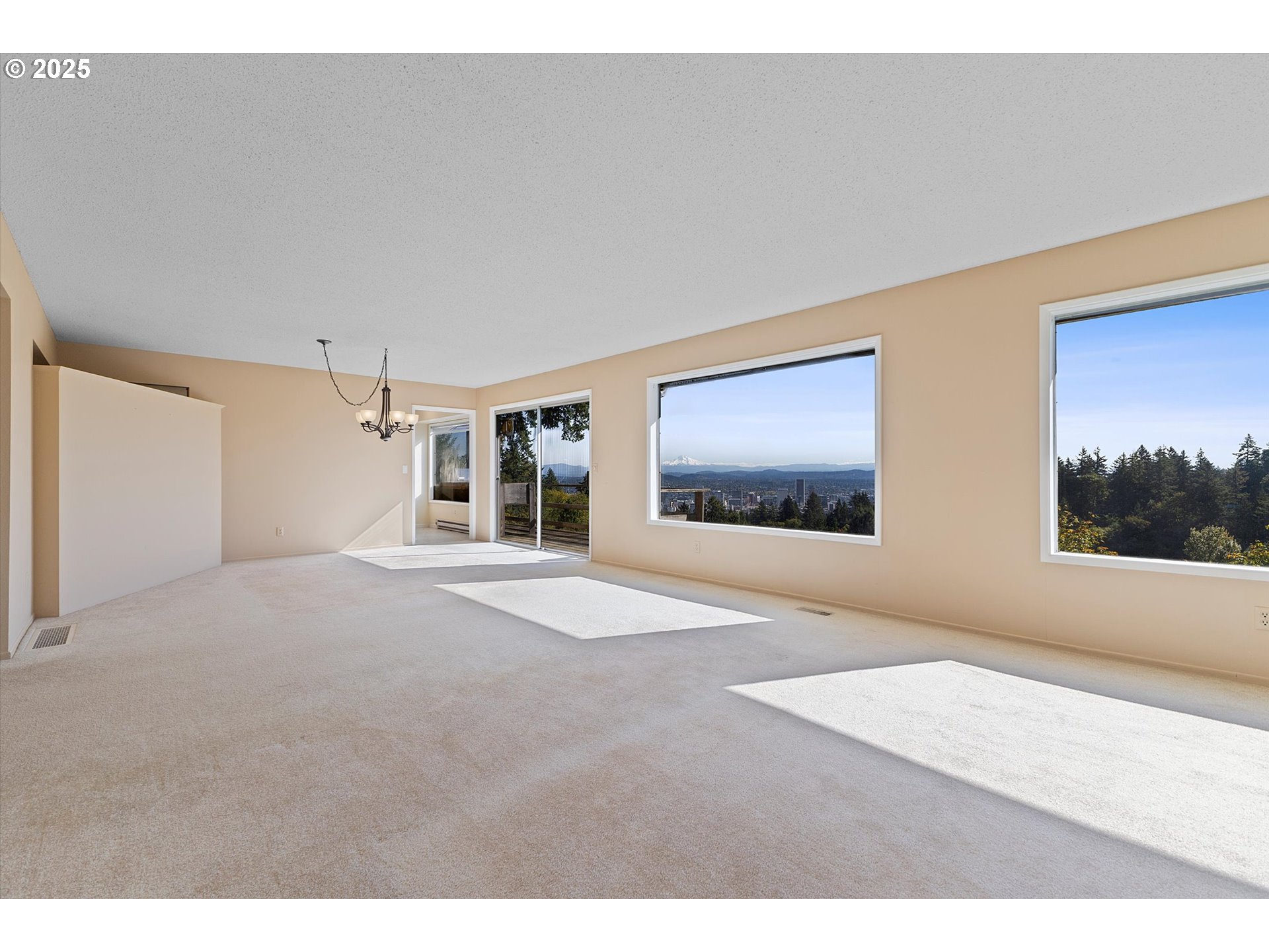 3124 NW VALLE VISTA TER