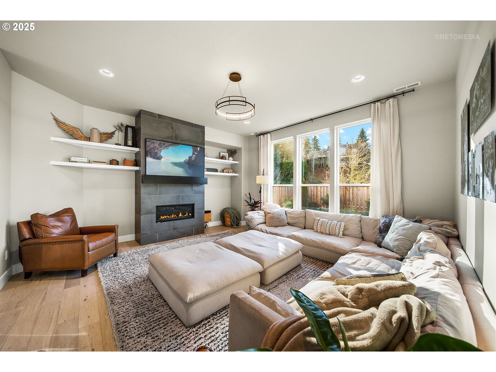 23245 SW BYERS LAKE TER