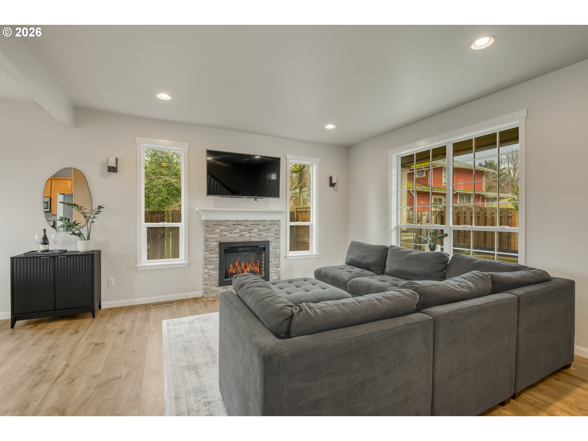 2409 SE OAK GROVE BLVD