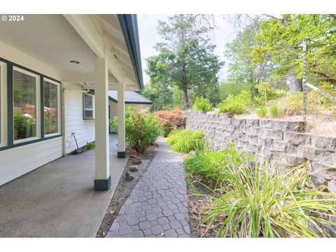 A home in Grants Pass