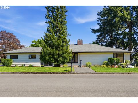 Photo of 2010 NE Adams St, Camas, WA 98607 (MLS # 653710046)