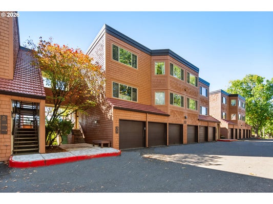 142 OSWEGO SMT, LAKE OSWEGO, OR 97035 - Image 2be00a68f47626db08470ab06a252470/1392953419
