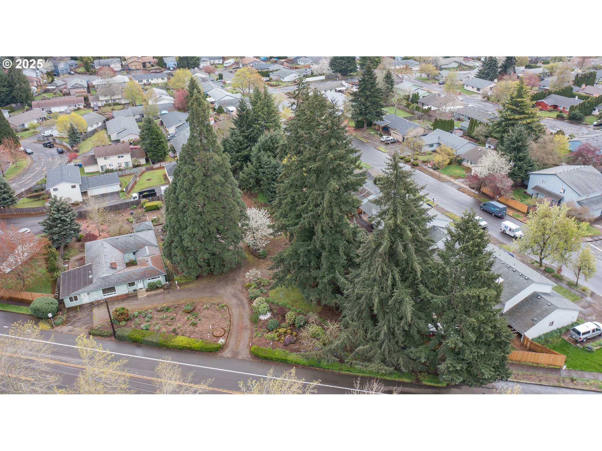 Salem, Oregon 97306, United States, 3 Bedrooms Bedrooms, ,2 BathroomsBathrooms,Residential,Pending,107144