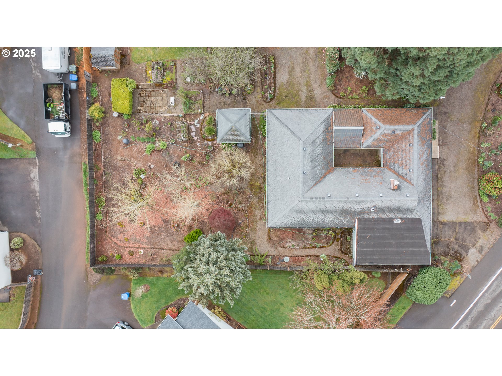 Salem, Oregon 97306, United States, 3 Bedrooms Bedrooms, ,2 BathroomsBathrooms,Residential,Pending,107144