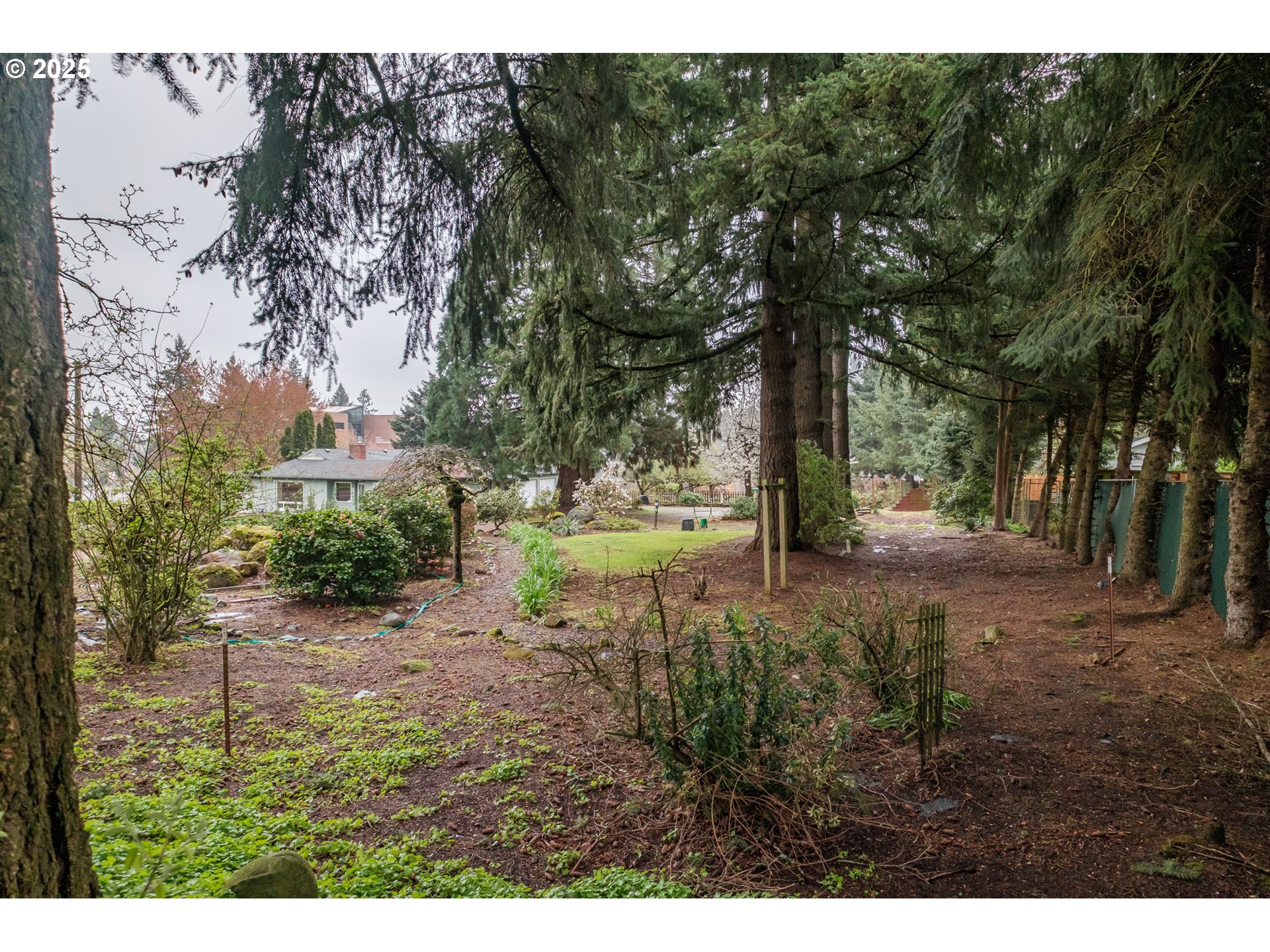 Salem, Oregon 97306, United States, 3 Bedrooms Bedrooms, ,2 BathroomsBathrooms,Residential,Pending,107144