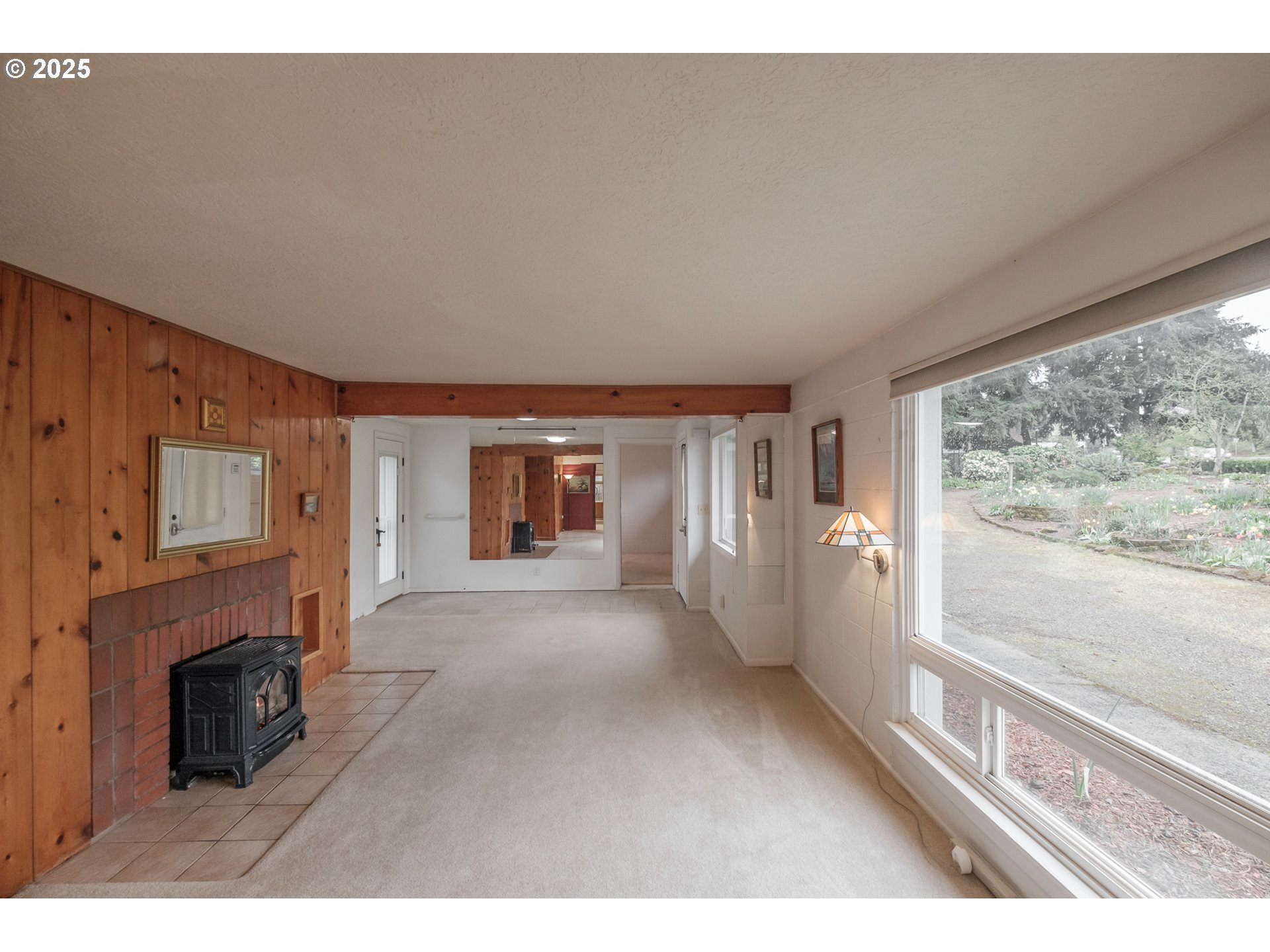 Salem, Oregon 97306, United States, 3 Bedrooms Bedrooms, ,2 BathroomsBathrooms,Residential,Pending,107144