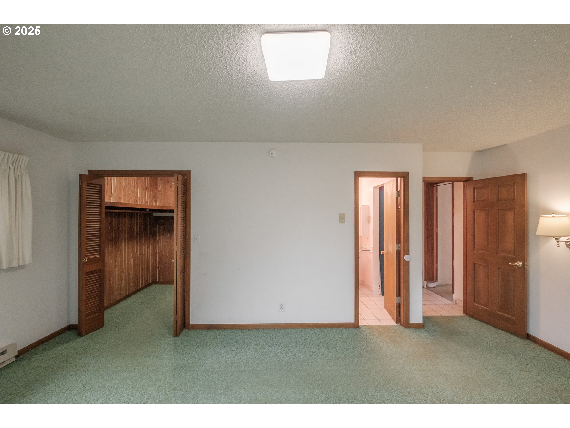 Salem, Oregon 97306, United States, 3 Bedrooms Bedrooms, ,2 BathroomsBathrooms,Residential,Pending,107144