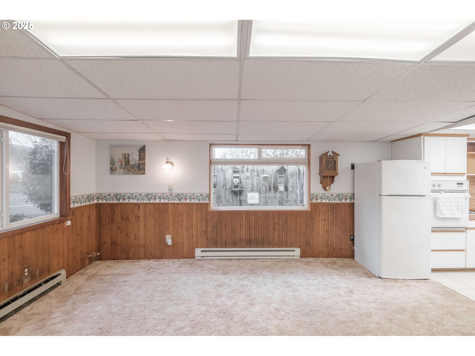 Salem, Oregon 97306, United States, 3 Bedrooms Bedrooms, ,2 BathroomsBathrooms,Residential,Pending,107144