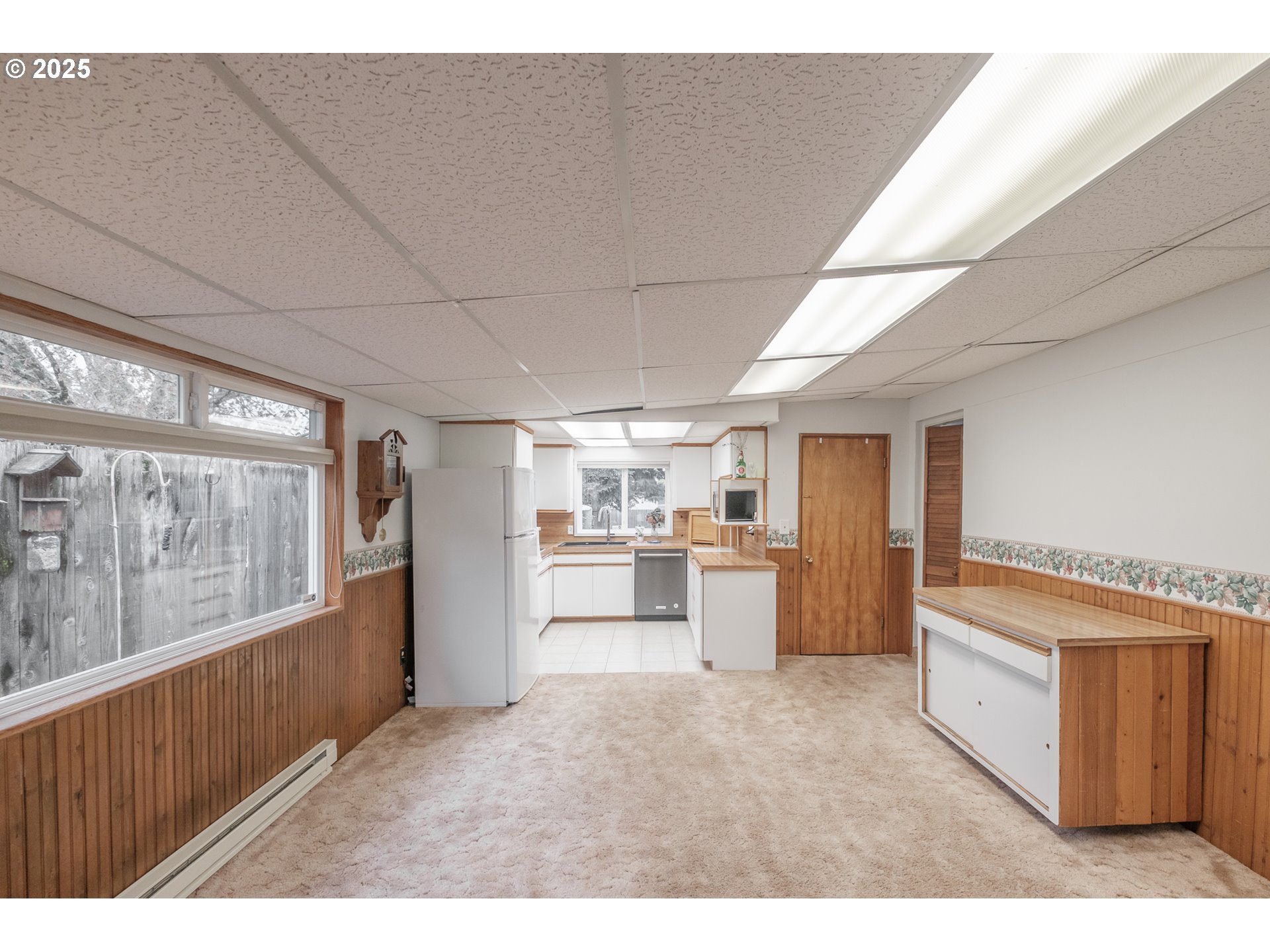 Salem, Oregon 97306, United States, 3 Bedrooms Bedrooms, ,2 BathroomsBathrooms,Residential,Pending,107144