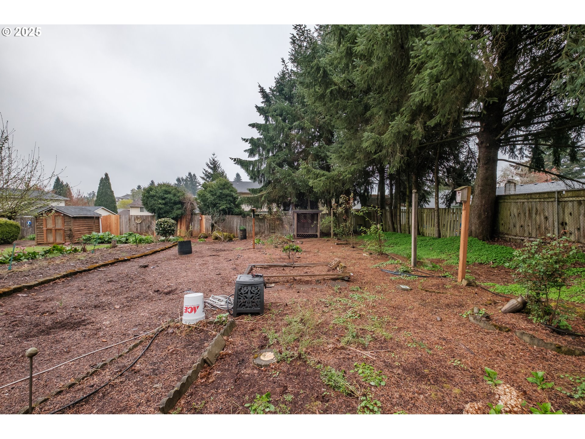 Salem, Oregon 97306, United States, 3 Bedrooms Bedrooms, ,2 BathroomsBathrooms,Residential,Pending,107144