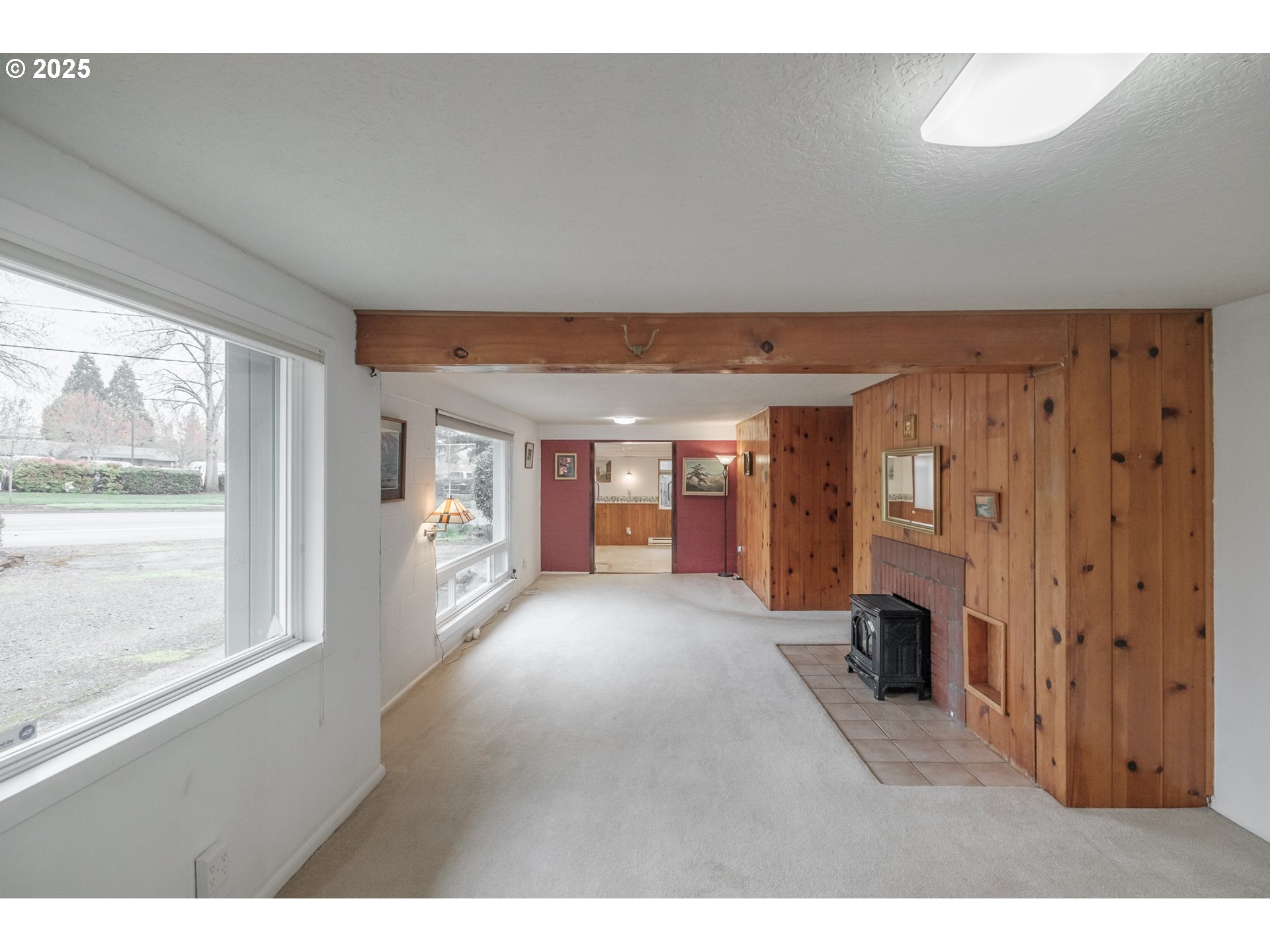 Salem, Oregon 97306, United States, 3 Bedrooms Bedrooms, ,2 BathroomsBathrooms,Residential,Pending,107144