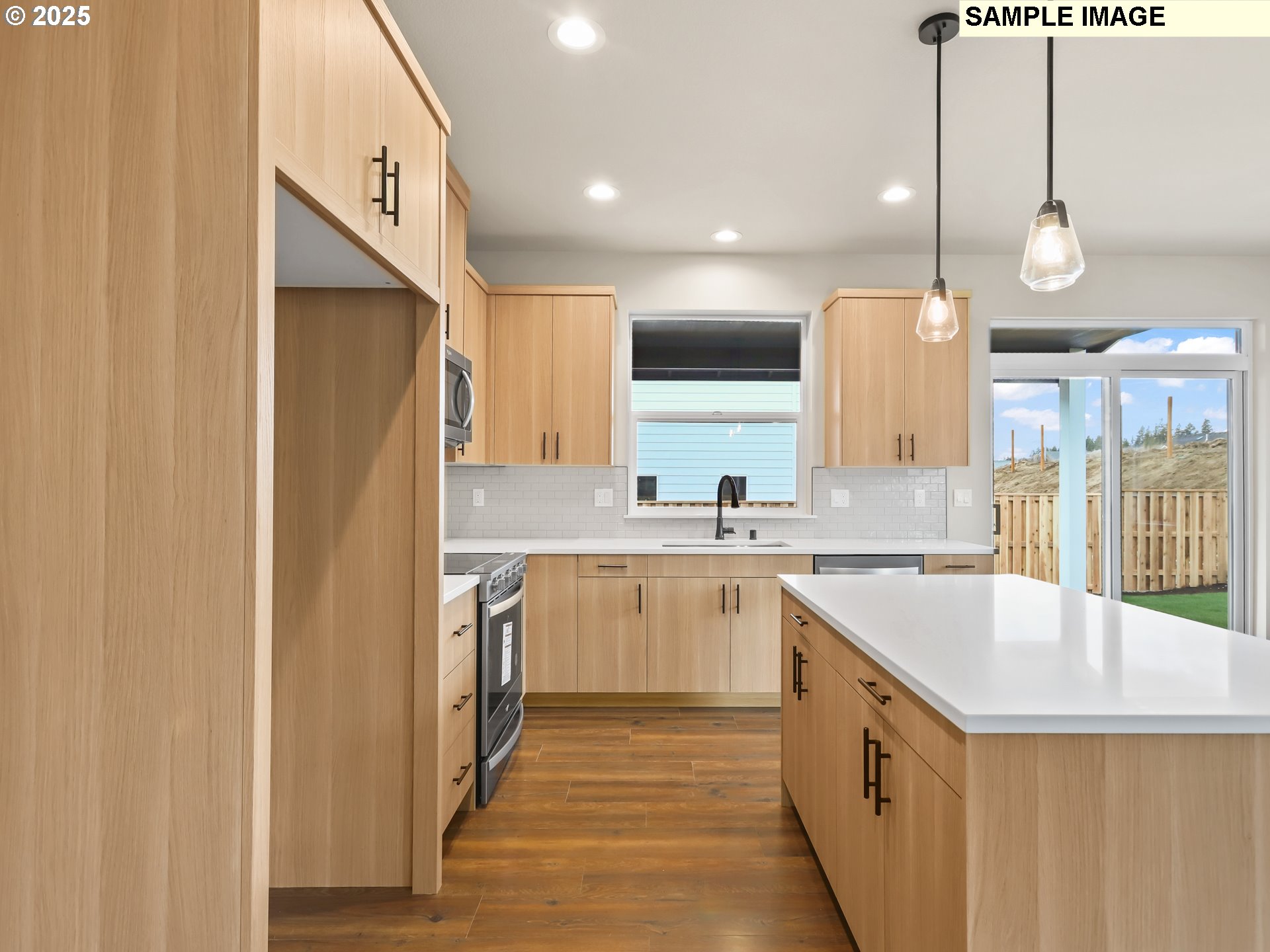 2355 E Otter LOOP 25