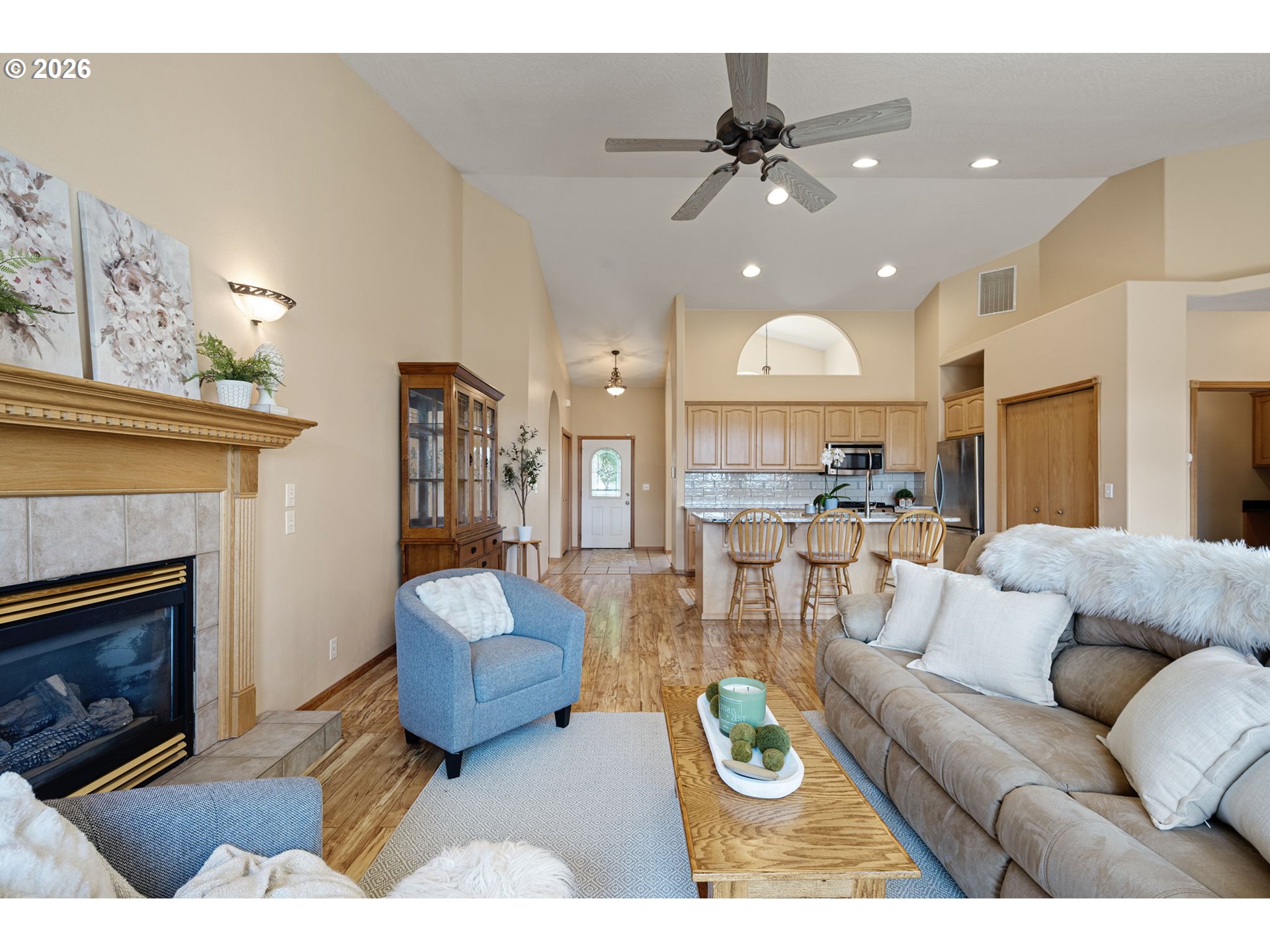 619 DRIFTWOOD DR