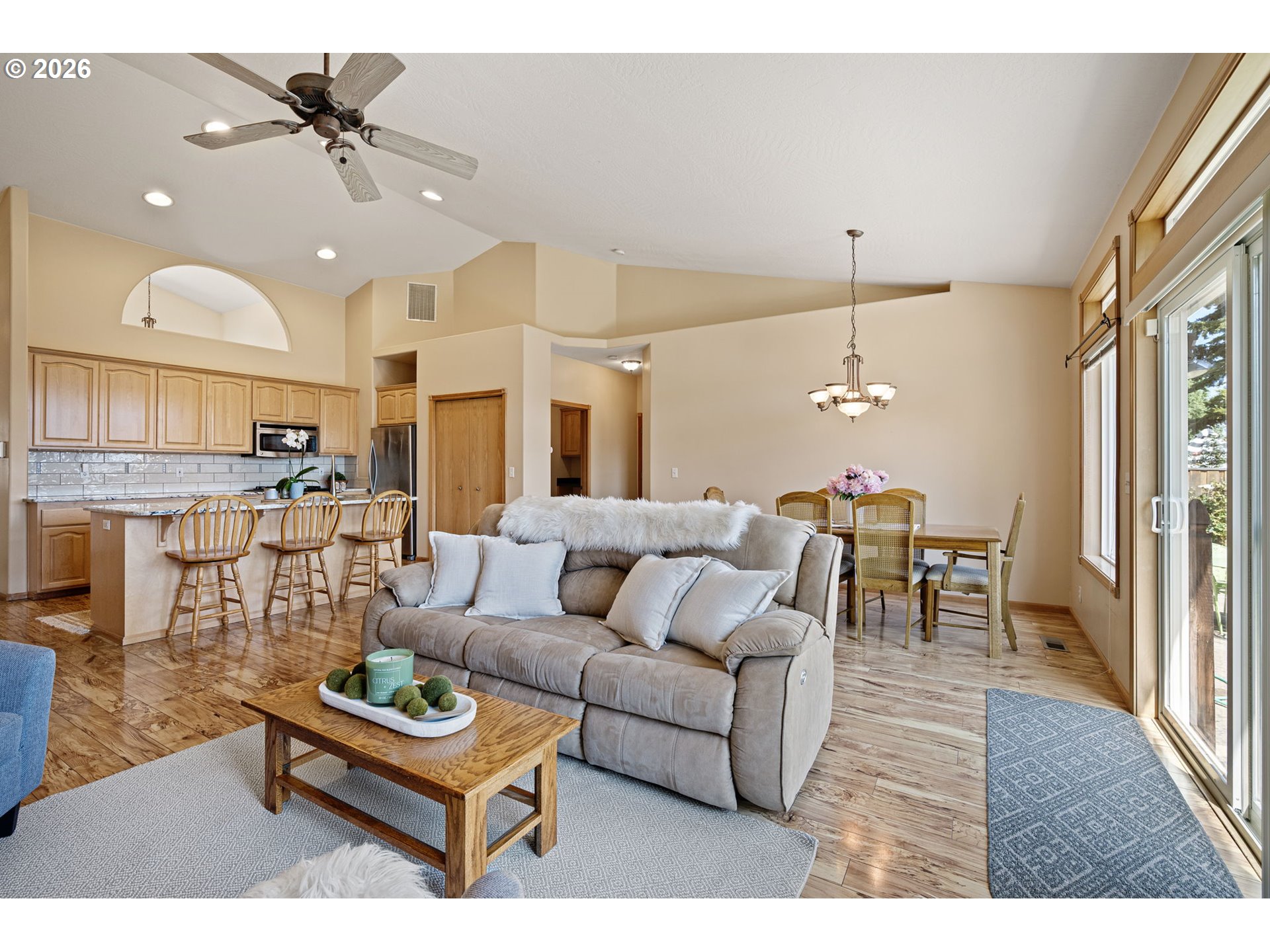 619 DRIFTWOOD DR