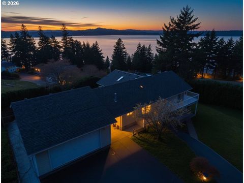 93961 BRIDGE VIEW LN North Bend OR 97459