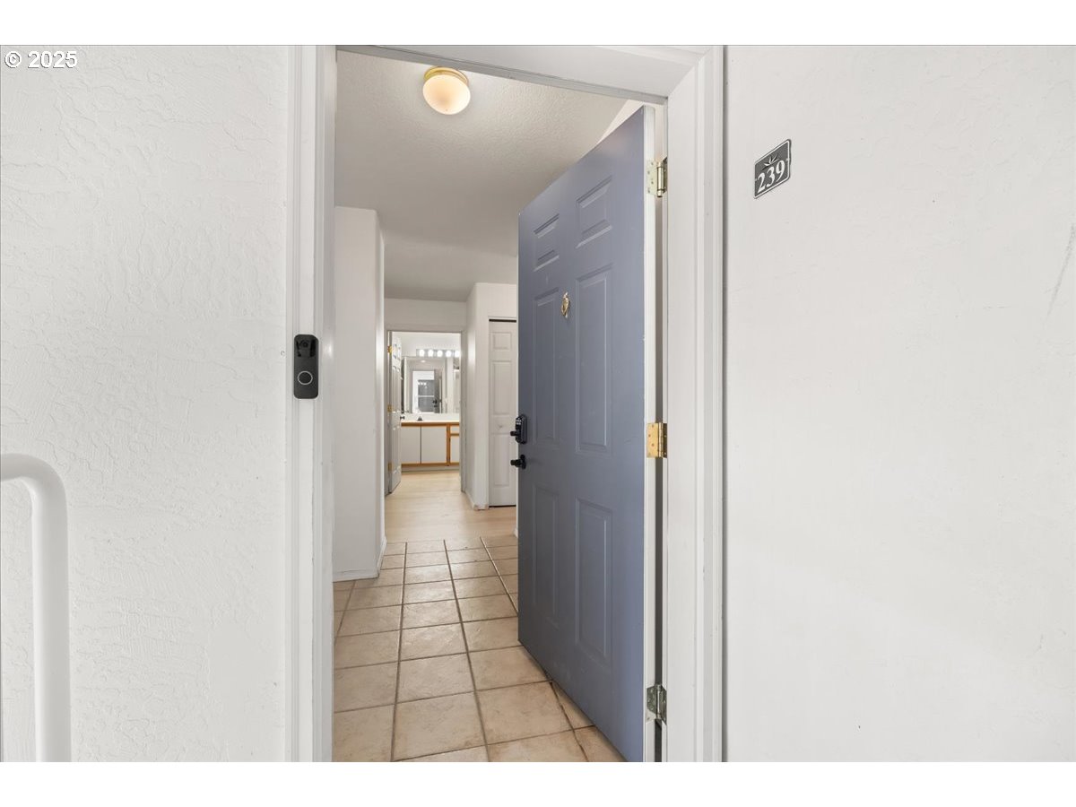 4694 W POWELL BLVD 239