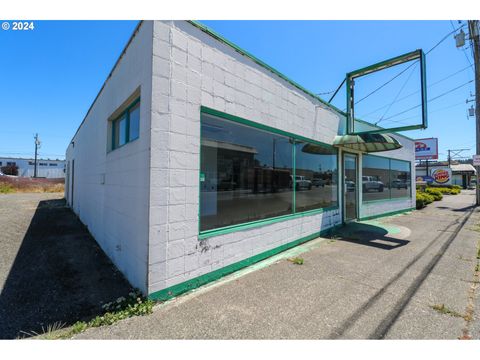 862 S BROADWAY Coos Bay OR 97420