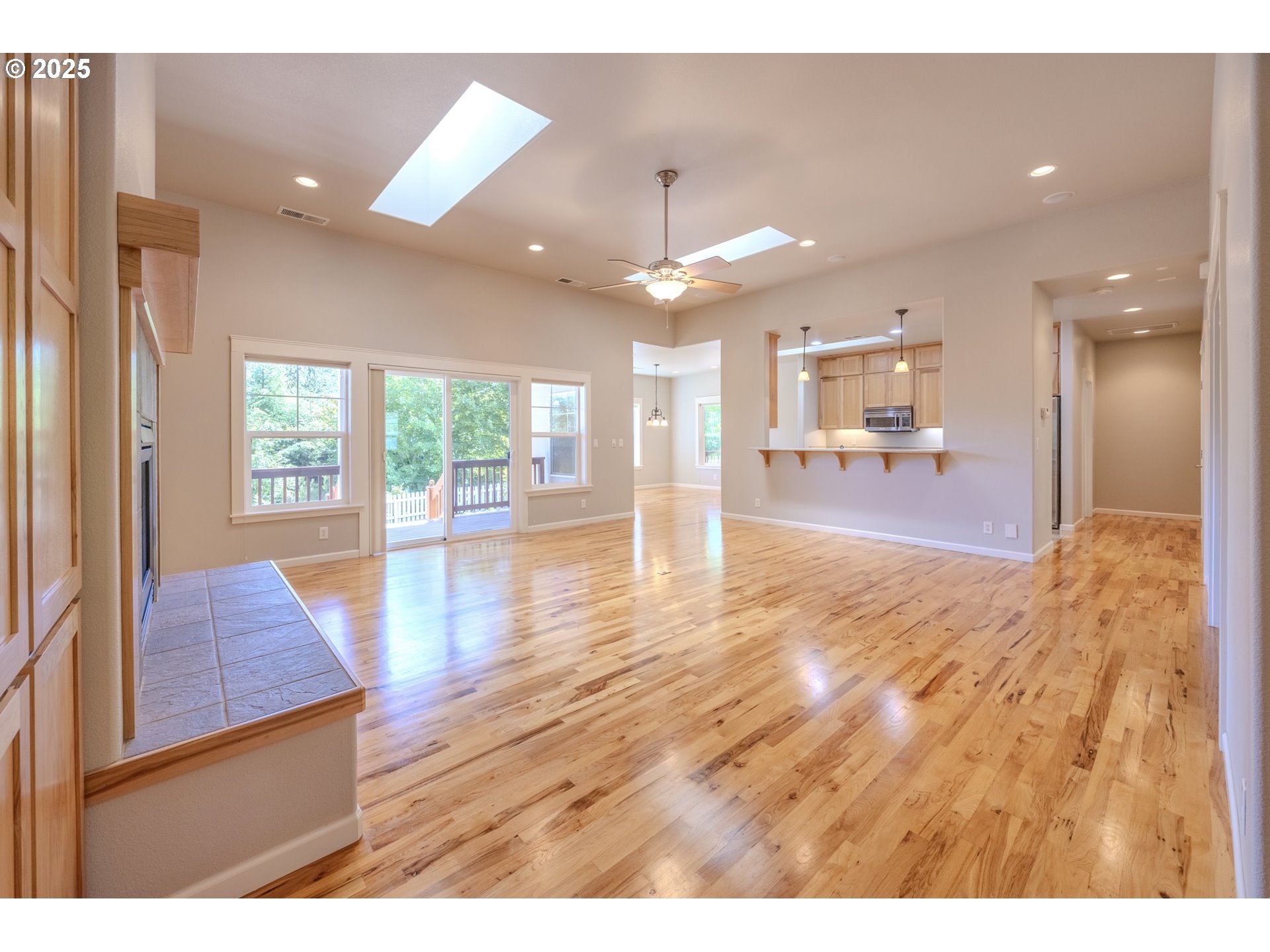 5500 MEADOW LAKE WAY