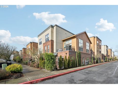 6299 NE CARILLION DR Hillsboro OR 97124