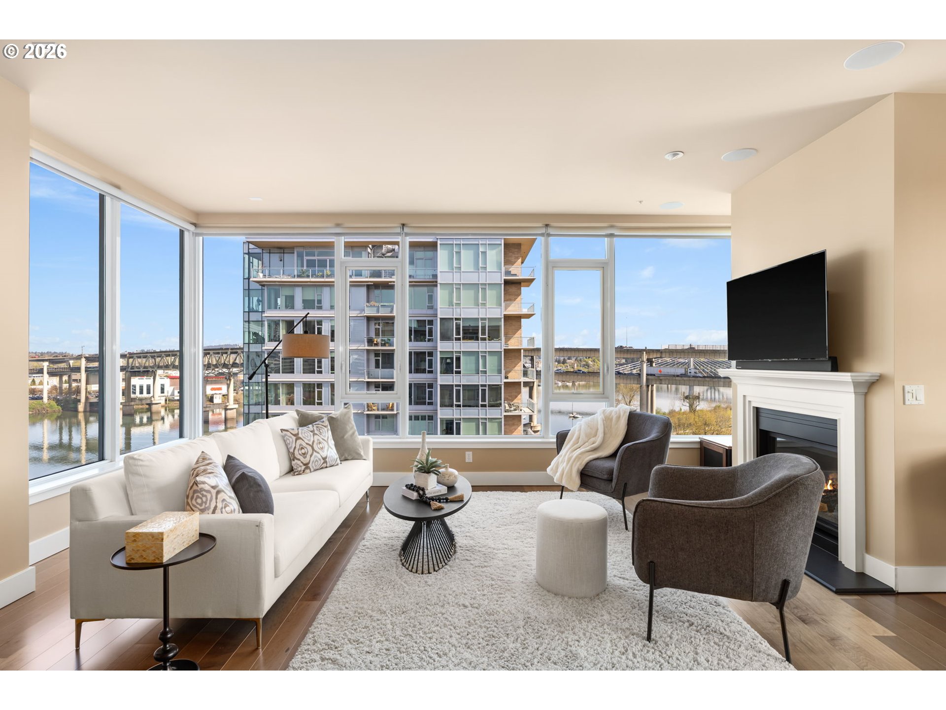 1930 S RIVER DR 1003