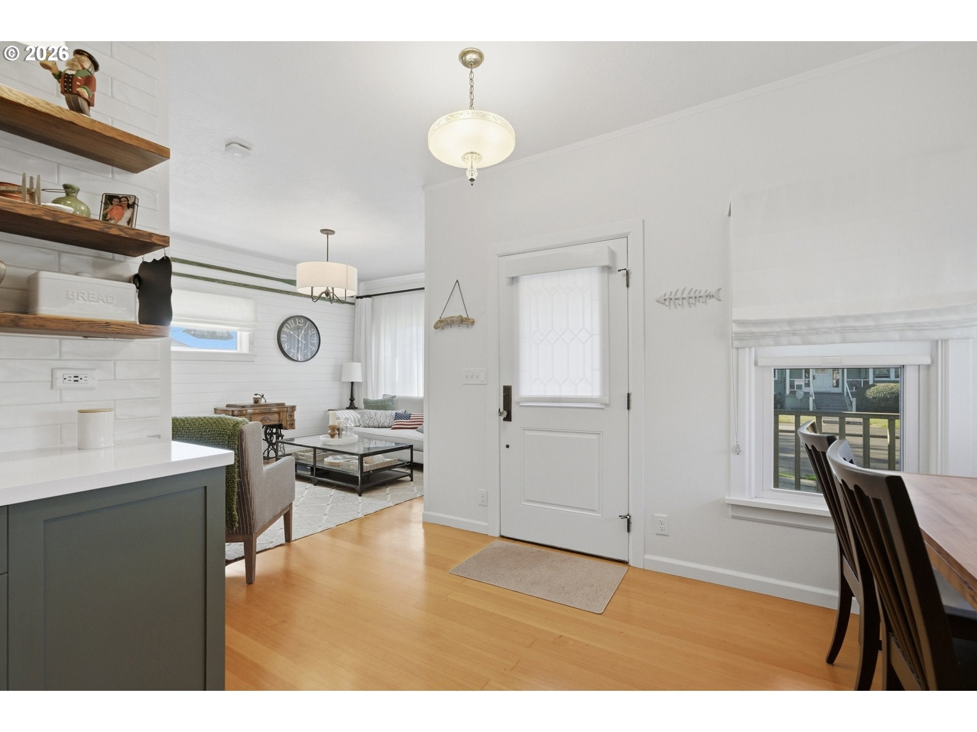 405 MILLER AVE