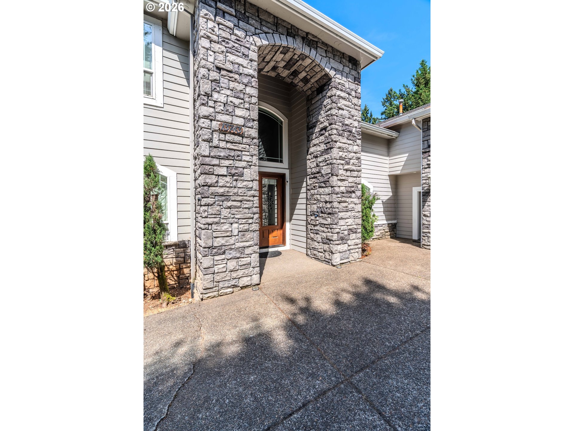 13743 SE CLAREMONT ST