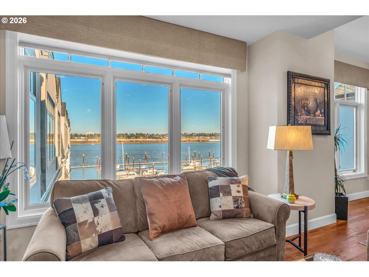 707 N HAYDEN ISLAND DR 408