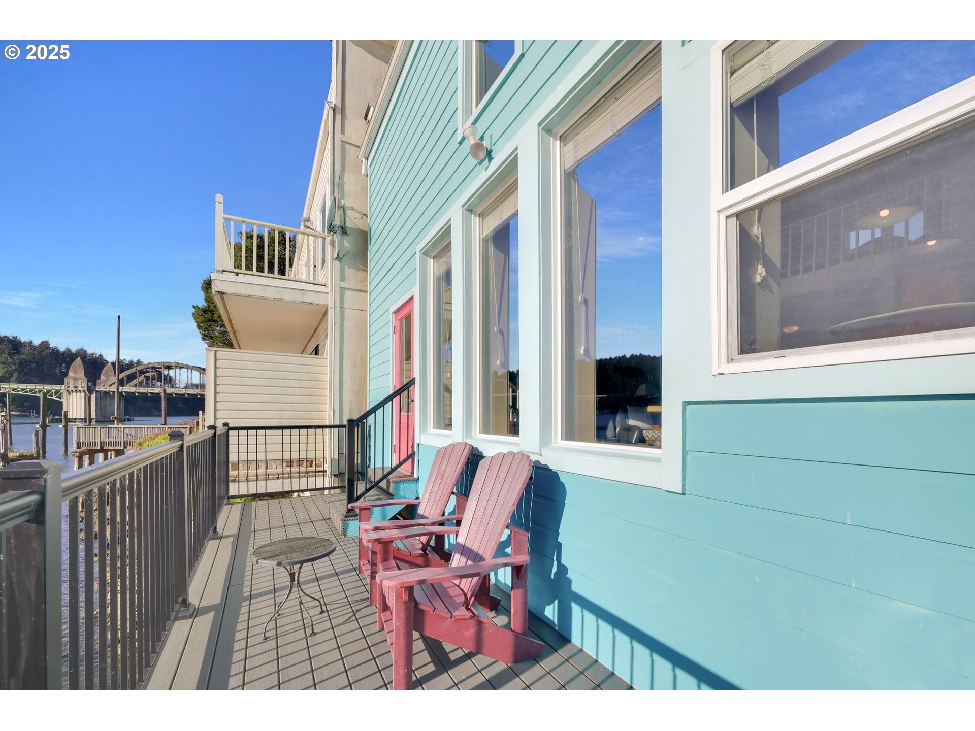 1304 BAY ST