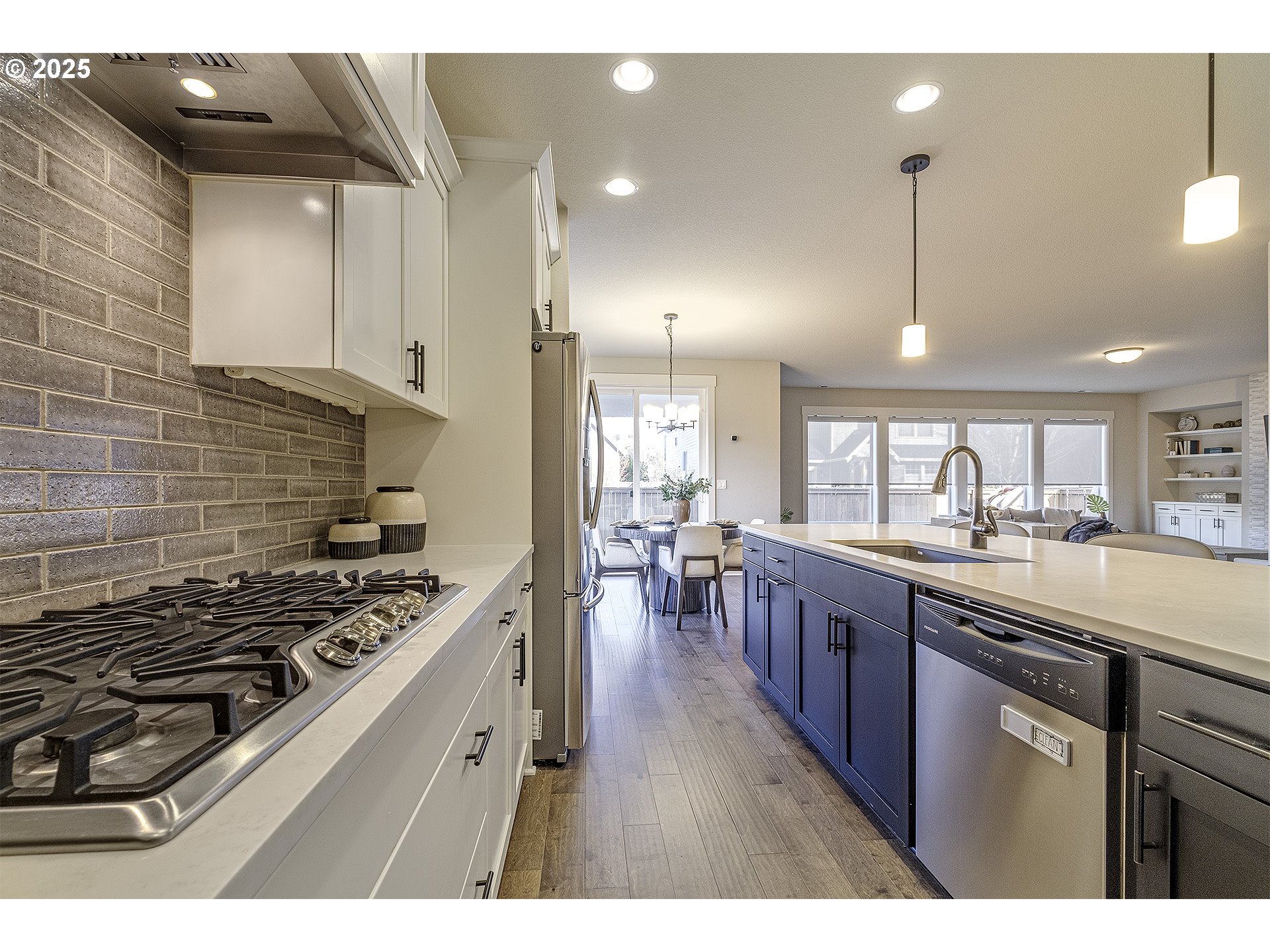704 SE 47TH AVE