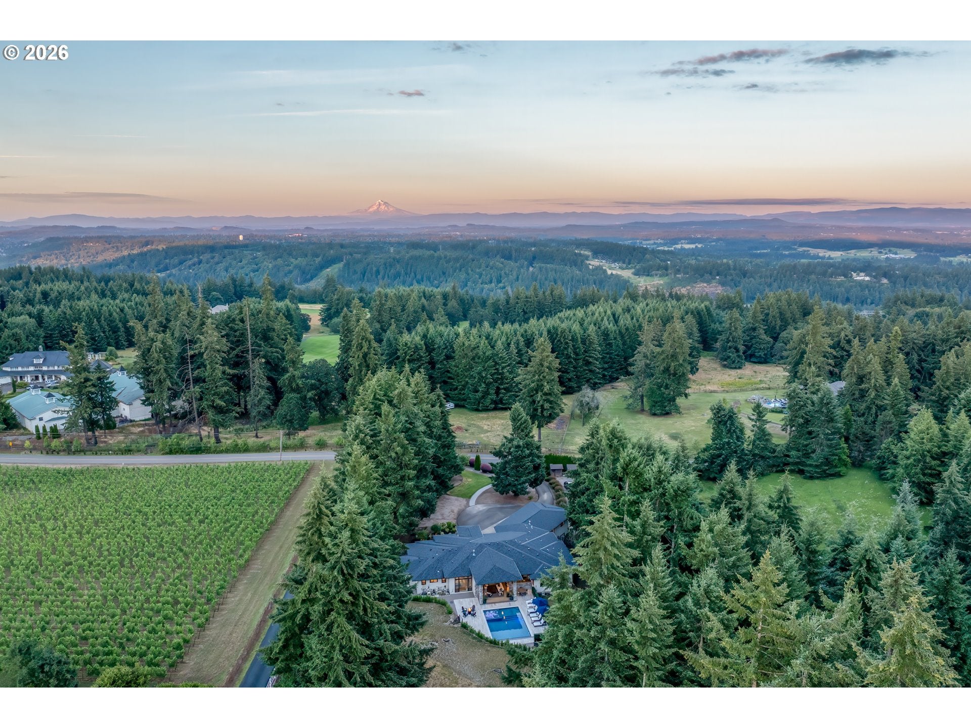 27207 SW PETES MOUNTAIN RD