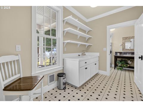 Tiny photo for 375 Marina Vista Dr, Lowell, OR 97452 (MLS # 682183153)