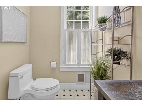 Tiny photo for 375 Marina Vista Dr, Lowell, OR 97452 (MLS # 682183153)