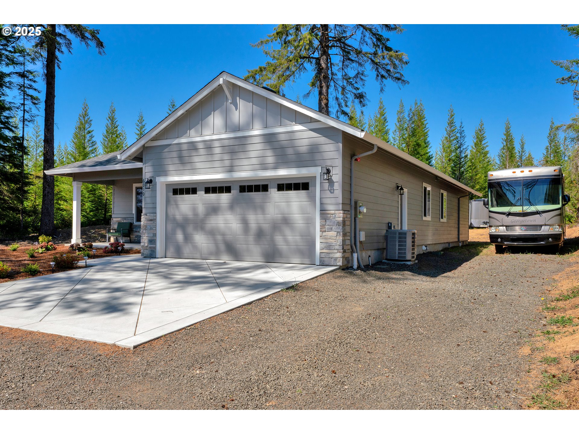 6010 LITTLE WOAHINK DR