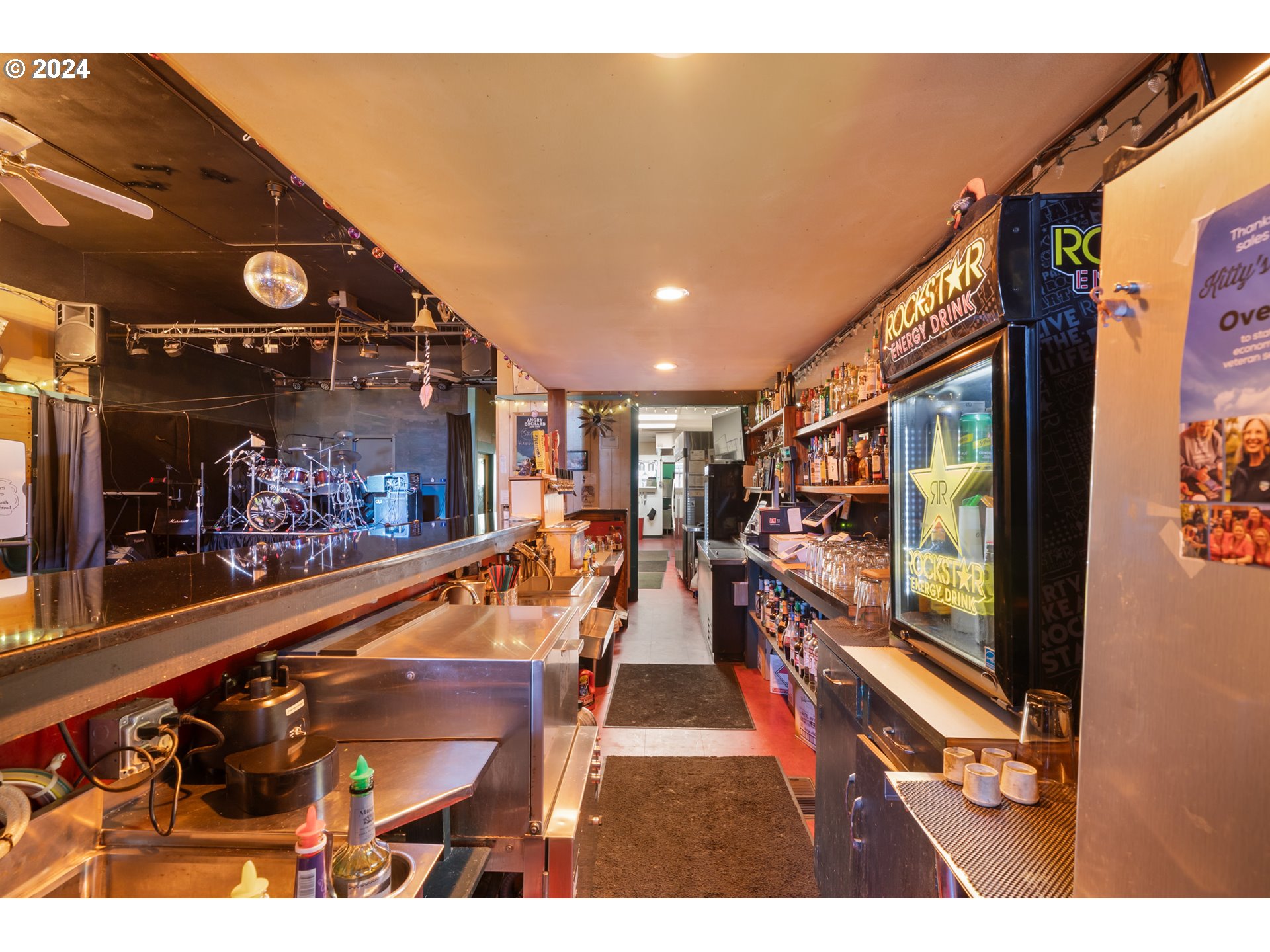 Tillamook, Oregon 97141, United States, ,Commercial,Active,33497