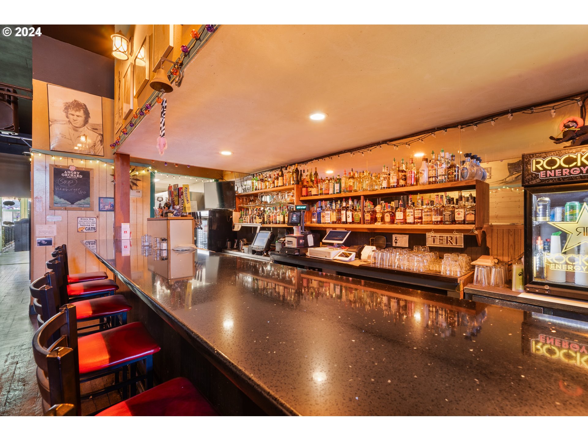 Tillamook, Oregon 97141, United States, ,Commercial,Active,33497