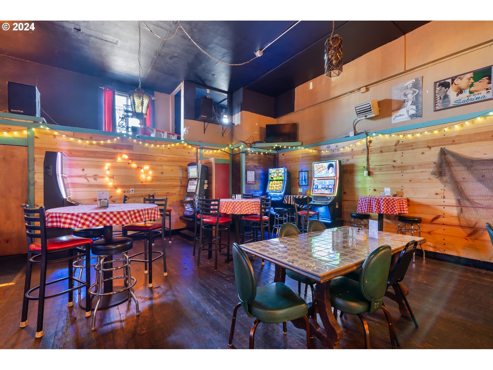 Tillamook, Oregon 97141, United States, ,Commercial,Active,33497